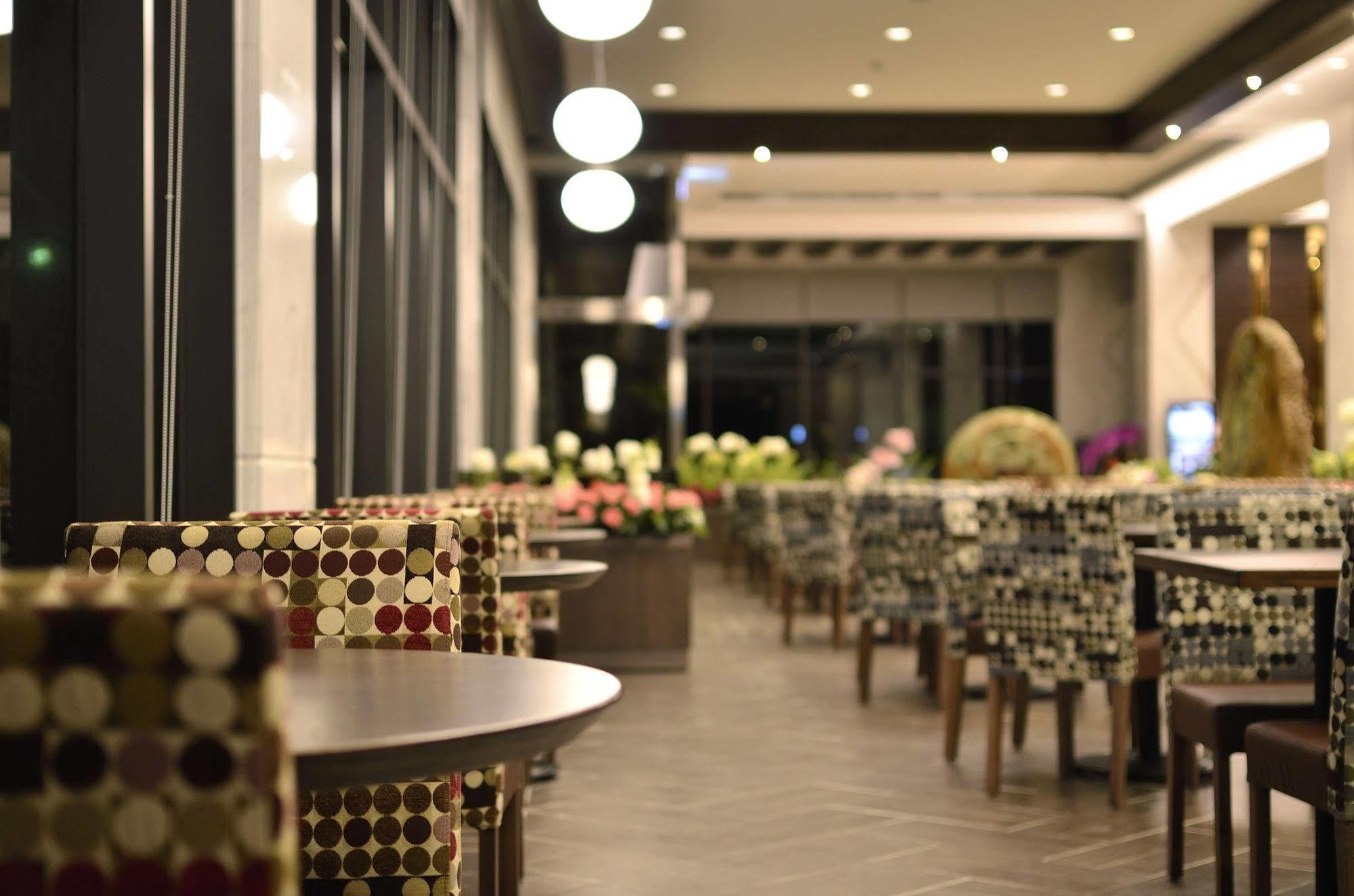 Hoya Hotel Taitung Exterior photo